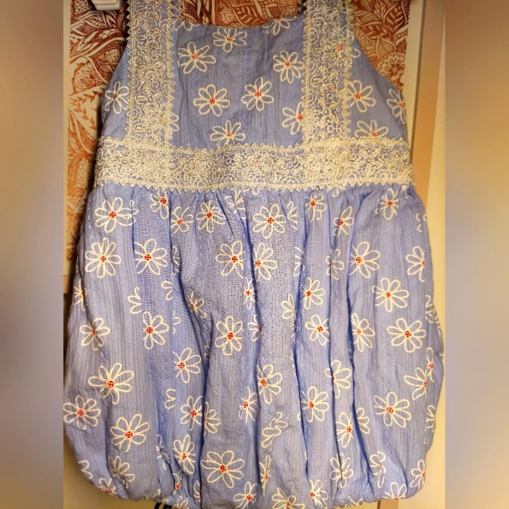 🎁 10/$25 -Marie Nicole blue floral romper, 2T